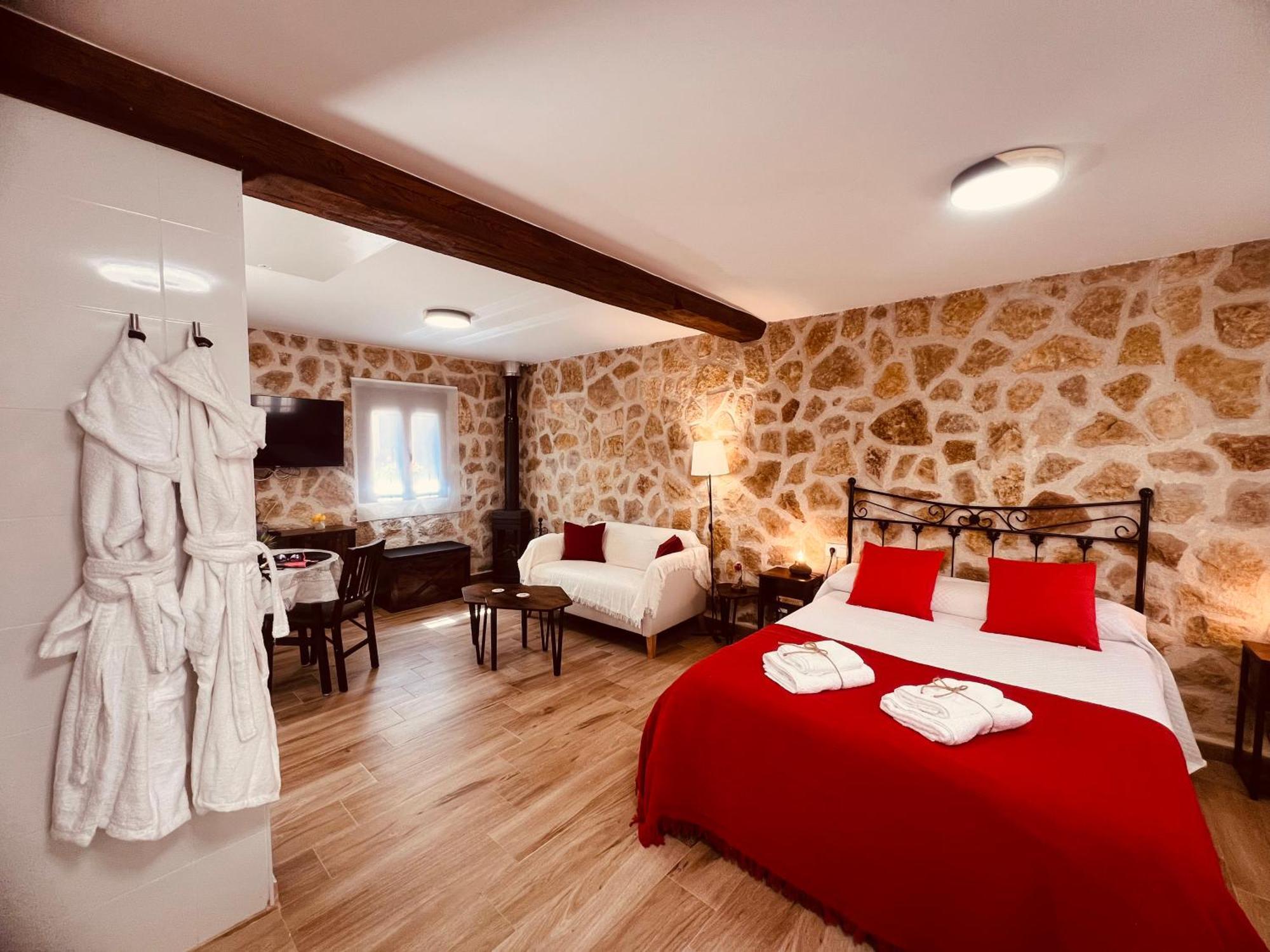 La Mansion De Holiday home La Adrada